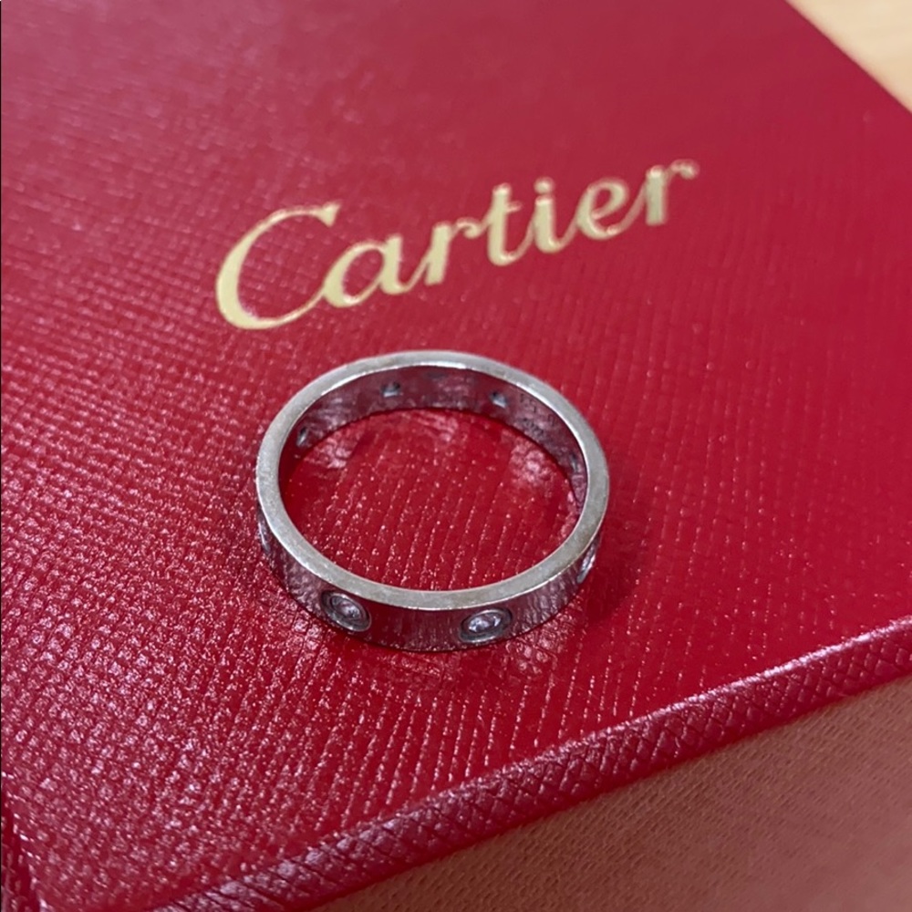 Cartier Diamond Love 18K Gold Band Ring 8 Diamonds - Picture 15 of 16
